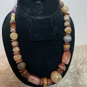 Vintage Gemstone carneluan and agate